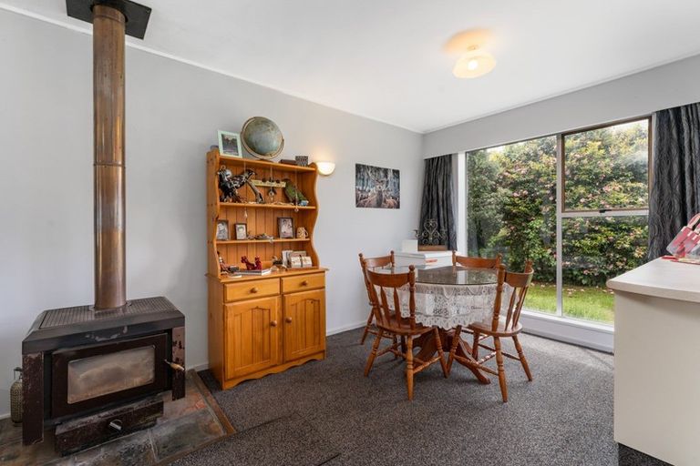 Photo of property in 324 Te Moana Road, Waikanae, 5036