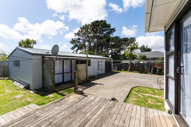 Photo of property in 71 Mckillop Street, Ranui, Porirua, 5024
