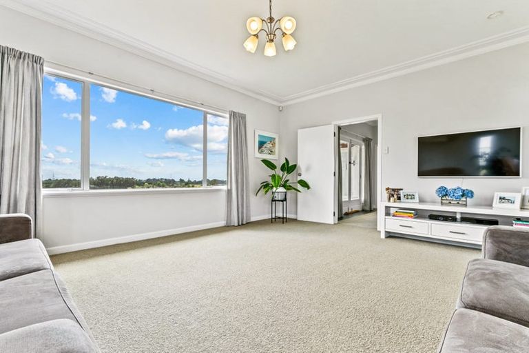 Photo of property in 28 Sandford Road, Ruakaka, Whangarei, 0171