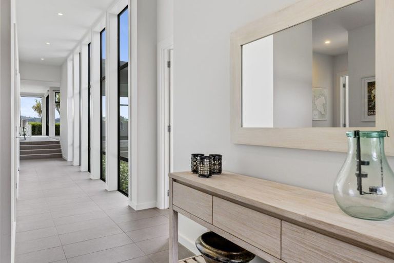 Photo of property in 8 Karapoto Lane, Rainbow Point, Taupo, 3330