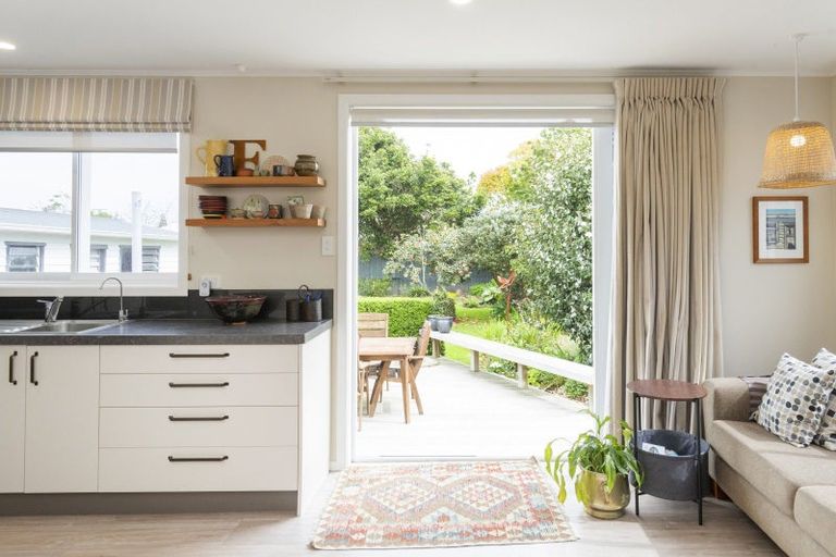 Photo of property in 206 Whitaker Street, Whataupoko, Gisborne, 4010