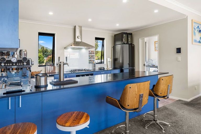 Photo of property in 62 Parerohi Grove, Kuratau, Turangi, 3381