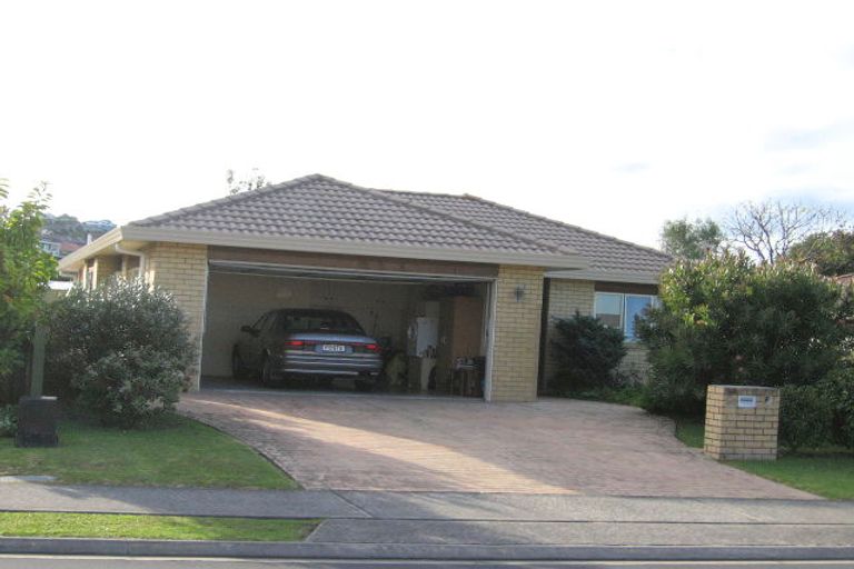 Photo of property in 94 Lakeside Drive, Orewa, 0931