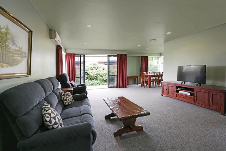 Photo of property in 17 Thomson Street, Tinwald, Ashburton, 7700