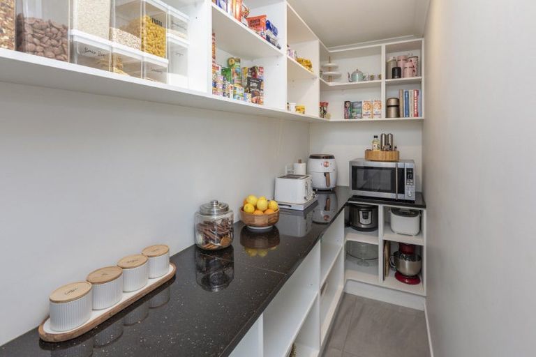 Photo of property in 2 Rossall Crescent, Rolleston, 7615