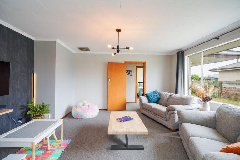 Photo of property in 16 Hyde Street, Clifton, Invercargill, 9812