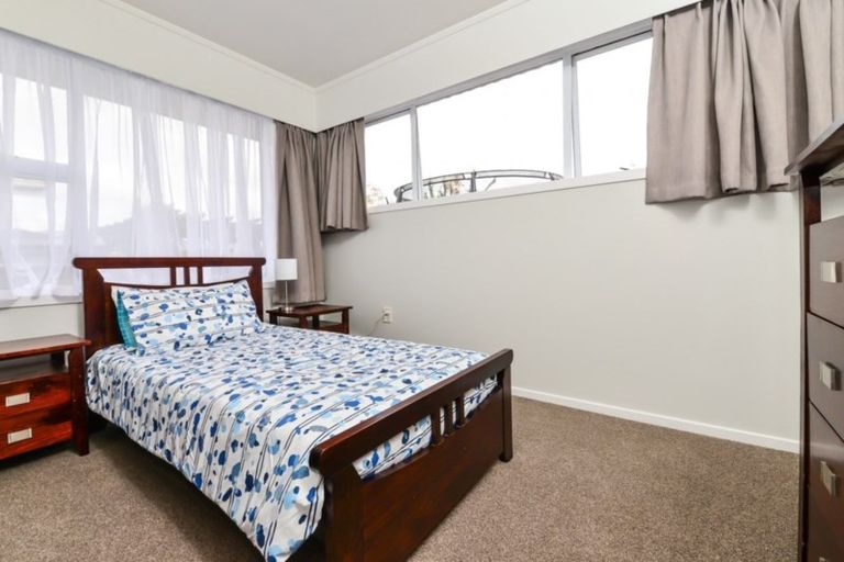 Photo of property in 3 Delamare Road, St Andrews, Hamilton, 3200
