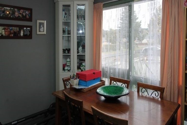 Photo of property in 45 Roger Street, Pukehangi, Rotorua, 3015