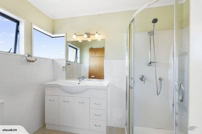 Photo of property in 44 Dickson Road, Papamoa Beach, Papamoa, 3118