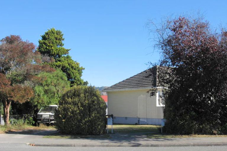 Photo of property in 63-65 High Street, Waimate, 7924