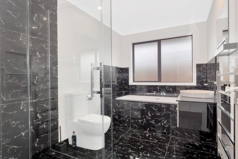 Photo of property in 45 Awataha Crescent, Pyes Pa, Tauranga, 3110