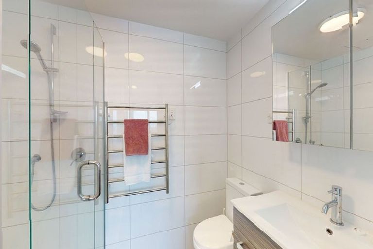 Photo of property in Frame Apartments, 404/111 Molesworth Street, Thorndon, Wellington, 6011