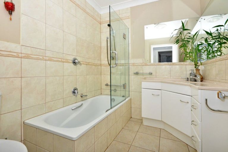 Photo of property in 1746 East Coast Road, Stillwater, Silverdale, 0794