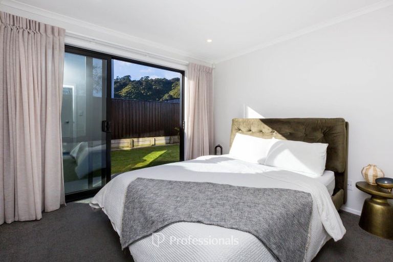Photo of property in 7 La Mer Lane, Wallaceville, Upper Hutt, 5018