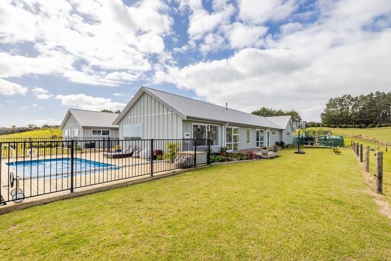 Photo of property in 86 Kotuku Road, Kerikeri, 0294