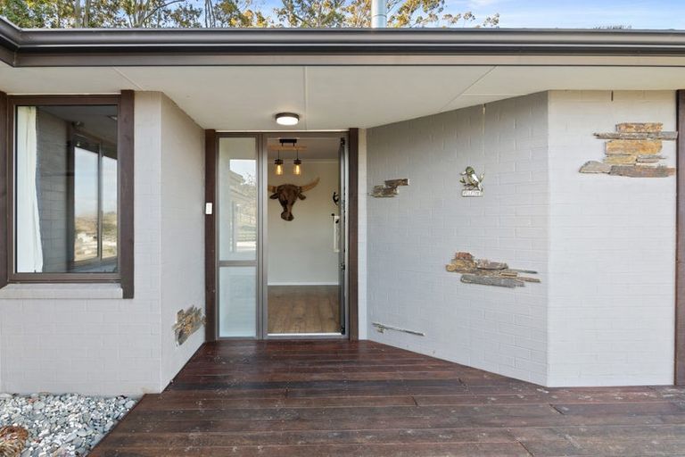 Photo of property in 20 Maddies Road, Kaukapakapa, 0873