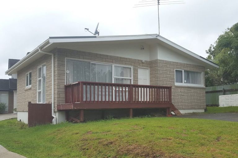 Photo of property in 221 Halsey Drive, Lynfield, Auckland, 1042