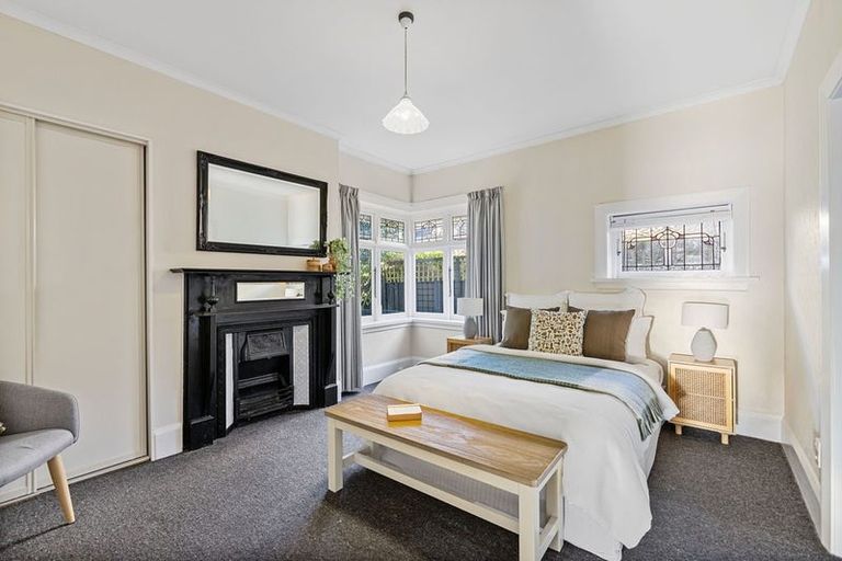 Photo of property in 86 Corson Avenue, Beckenham, Christchurch, 8023