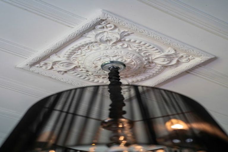 Photo of property in 147 Victoria Street, Cambridge, 3434