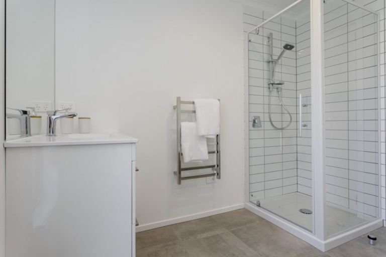 Photo of property in 28 Bastille Court, Rangatira Park, Taupo, 3330