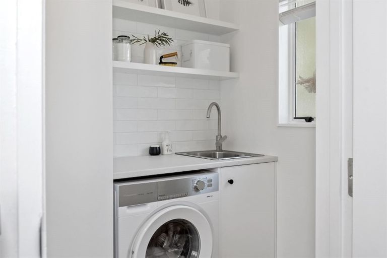 Photo of property in 10b Tui Street, Mount Maunganui, 3116