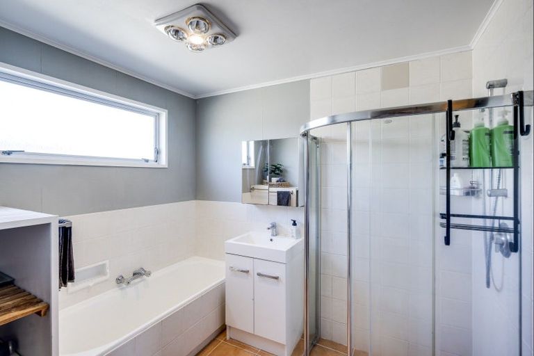 Photo of property in 35 Lichfield Crescent, Tamatea, Napier, 4112