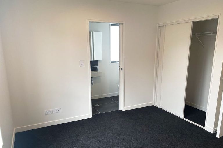 Photo of property in 1/130 Richmond Street, Petone, Lower Hutt, 5012