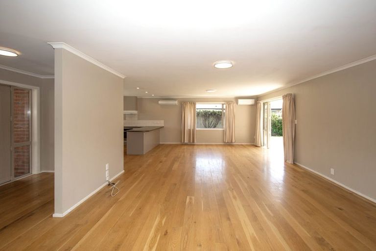 Photo of property in 41 Factory Road, Belfast, Christchurch, 8051