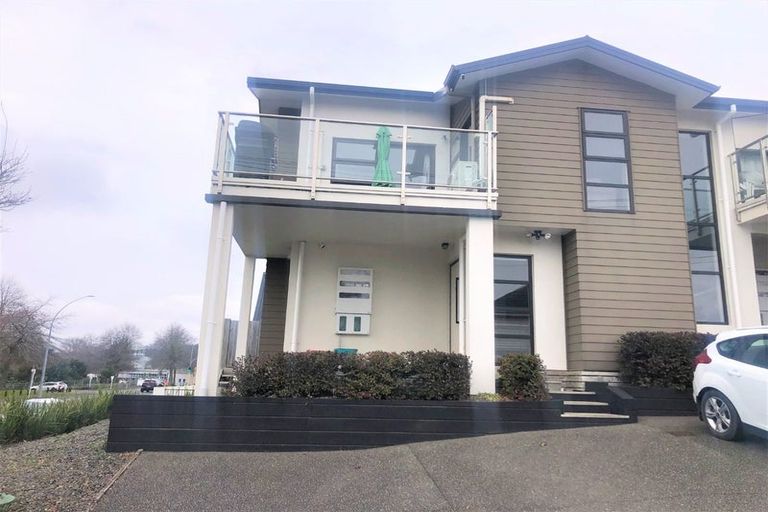 Photo of property in 1/29 Seddon Road, Frankton, Hamilton, 3204