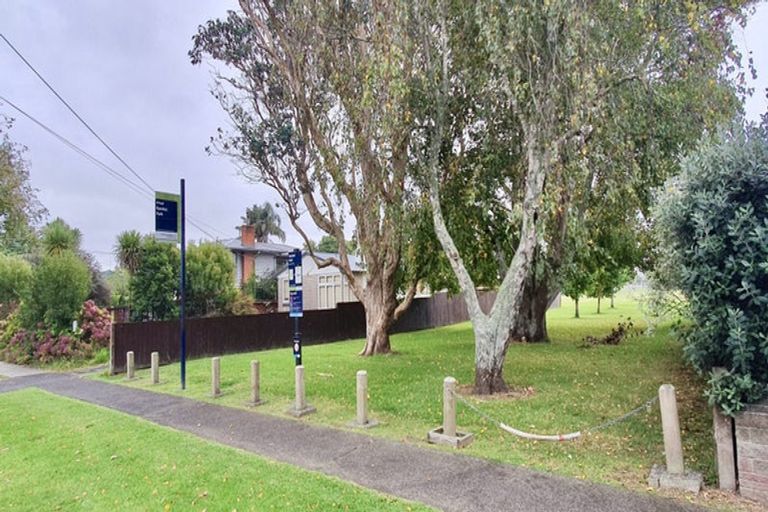 Photo of property in 7/22 Yeovil Road, Te Atatu Peninsula, Auckland, 0610