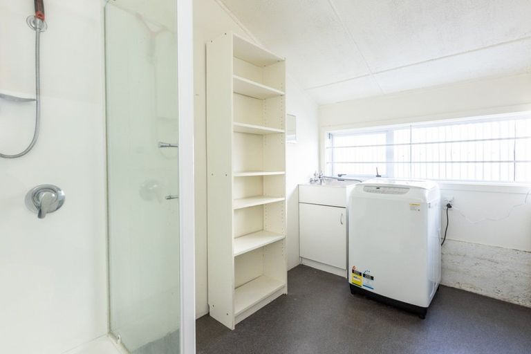 Photo of property in 5 Kenny Avenue, Ahuriri, Napier, 4110