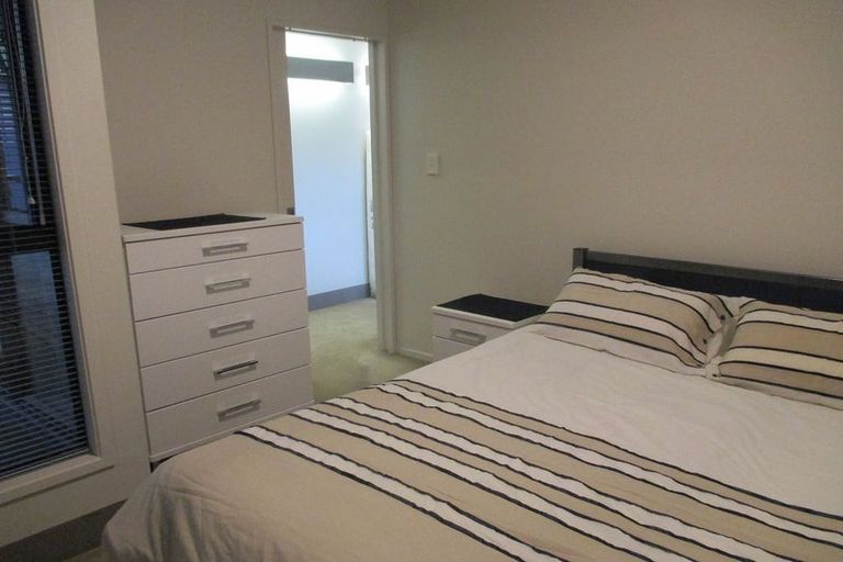 Photo of property in Urbane Apartments, 26/29 Webb Street, Mount Cook, Wellington, 6011