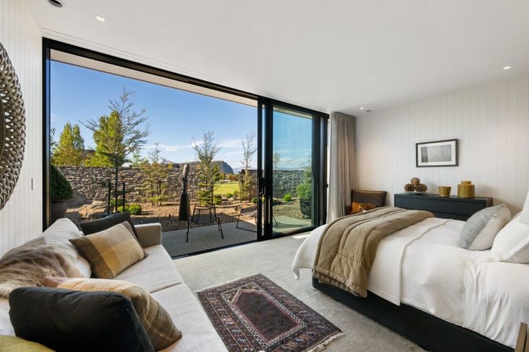 Photo of property in 24 Mountain View Drive, Wanaka, 9382