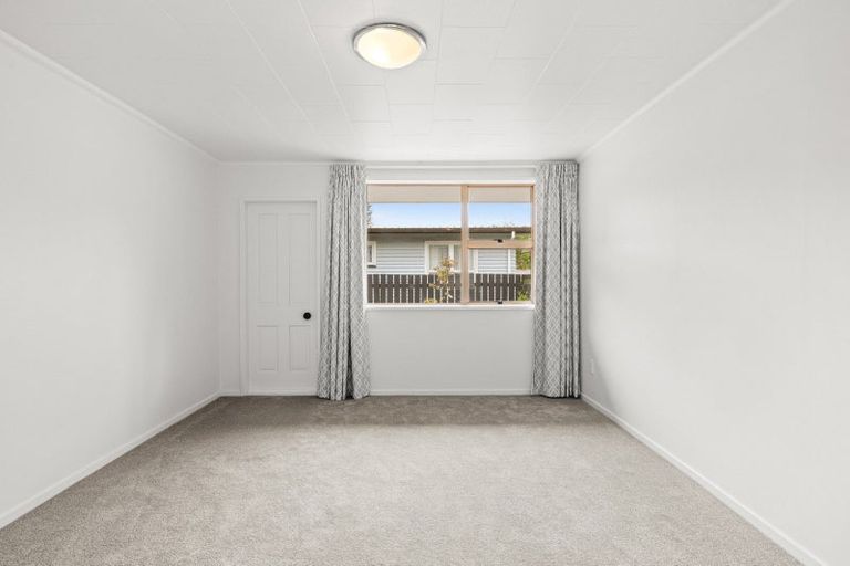 Photo of property in 19 Keirunga Road, Havelock North, 4130