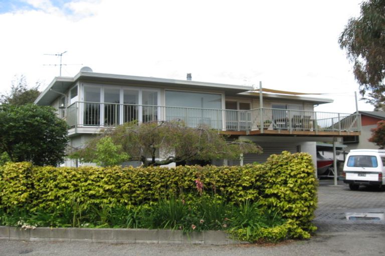 Photo of property in 41 Martin Street, Monaco, Nelson, 7011