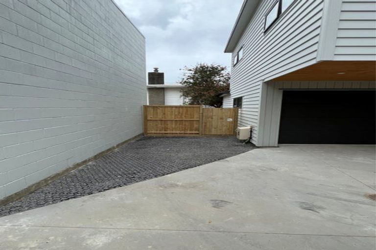 Photo of property in 37b Matipo Road, Mairangi Bay, Auckland, 0630