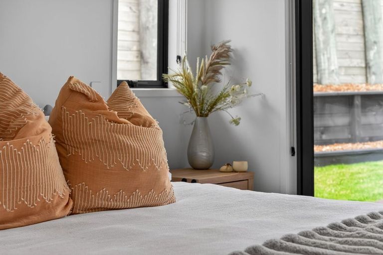 Photo of property in 4 Porokaiwhiri Avenue, Helensville, 0800