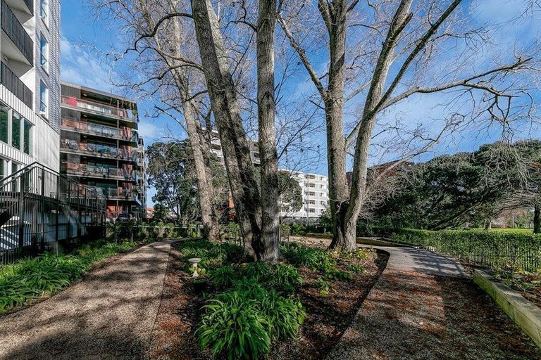 Photo of property in 1817a Great North Road, Avondale, Auckland, 1026