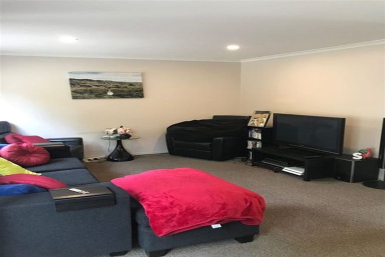 Photo of property in 42 Chapel Road, Flat Bush, Auckland, 2019