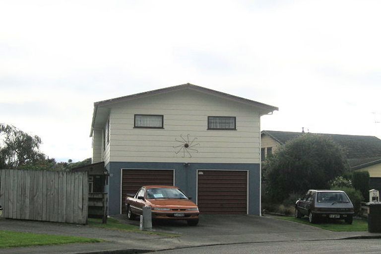 Photo of property in 10 Sunshine Avenue, Paraparaumu, 5032