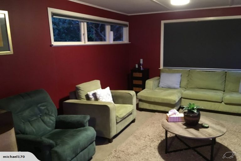 Photo of property in 4 Firth Place, Awapuni, Palmerston North, 4412