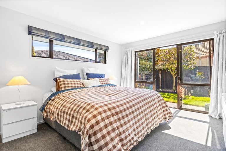 Photo of property in 17 Brookfield Drive, Northwood, Christchurch, 8051