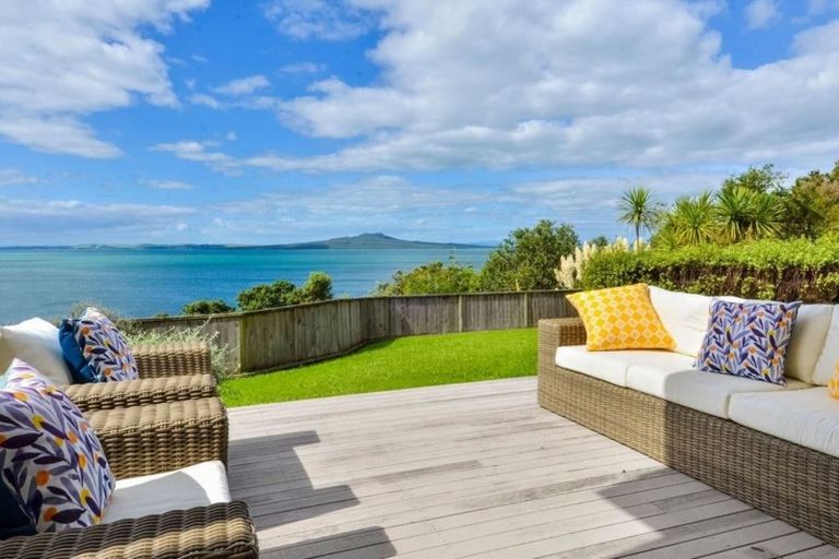 Photo of property in 257 Beach Road, Campbells Bay, Auckland, 0630