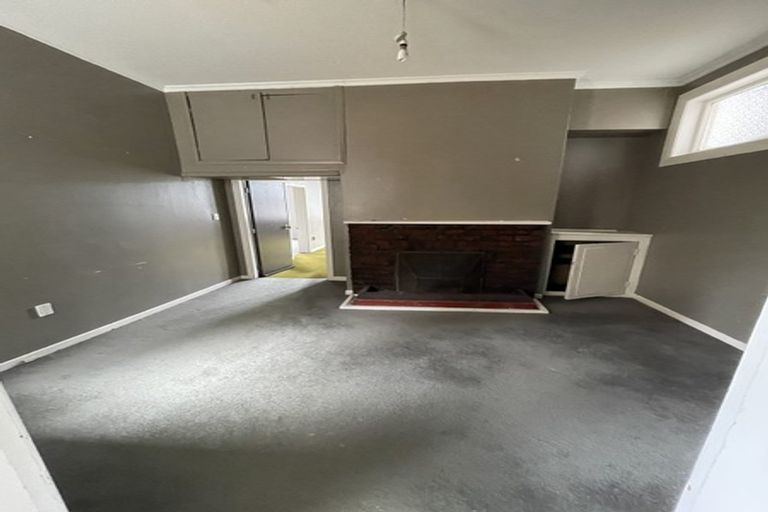 Photo of property in 28 Macdonald Crescent, Te Aro, Wellington, 6011