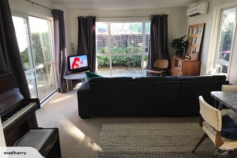 Photo of property in 2/144a Fisher Avenue, Beckenham, Christchurch, 8023