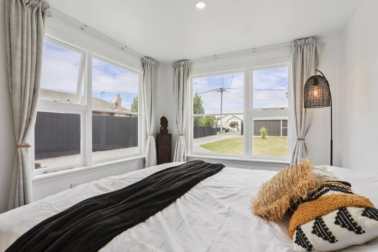 Photo of property in 12a Cradock Street, South New Brighton, Christchurch, 8062
