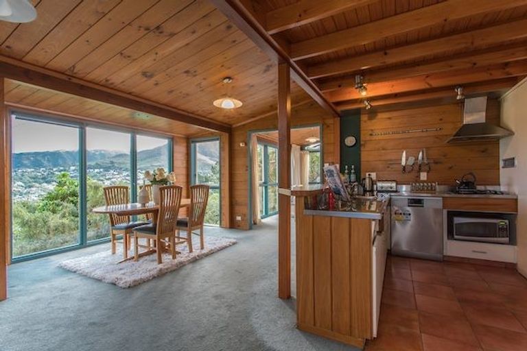 Photo of property in 24 Kandy Crescent, Ngaio, Wellington, 6035