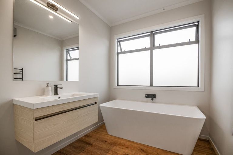 Photo of property in 51 Les Wakefield Road, Mapua, 7005