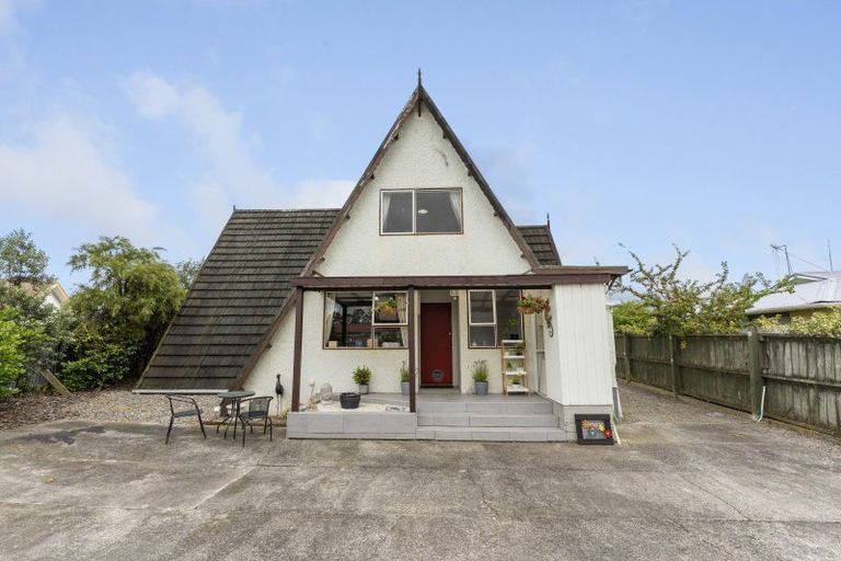 Photo of property in 8 Wild Street, Feilding, 4702