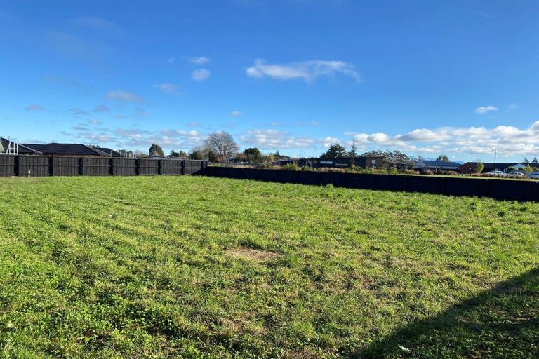 Photo of property in 30 Suffolk Drive, Kirwee, 7571